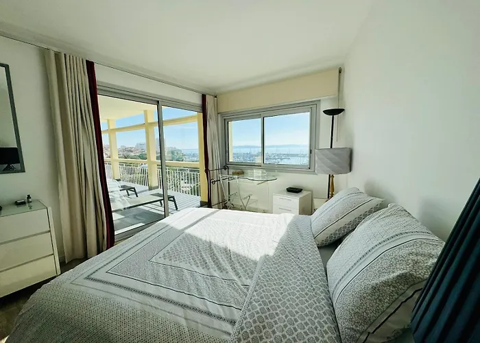Grand Appartement - Central Beach - Residence De La Rose