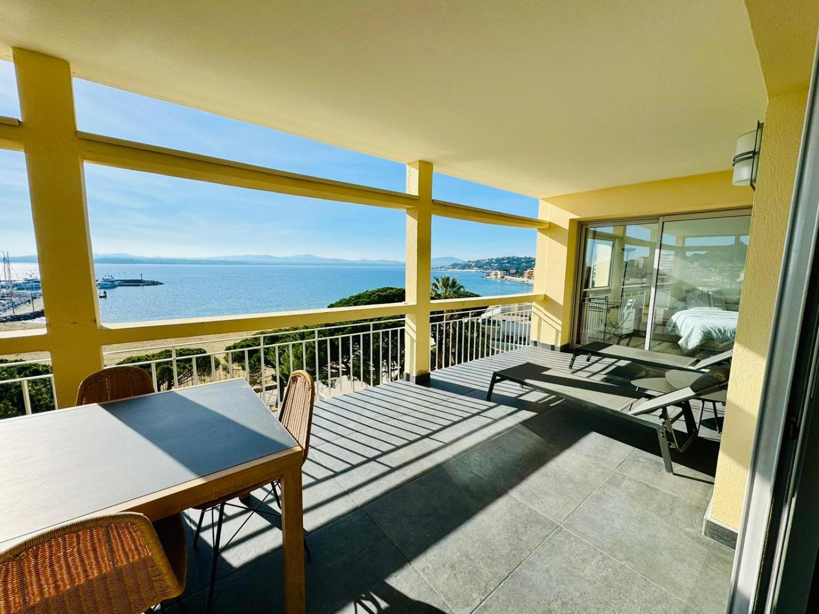 Grand - - De La Rose Apartment Sainte-Maxime